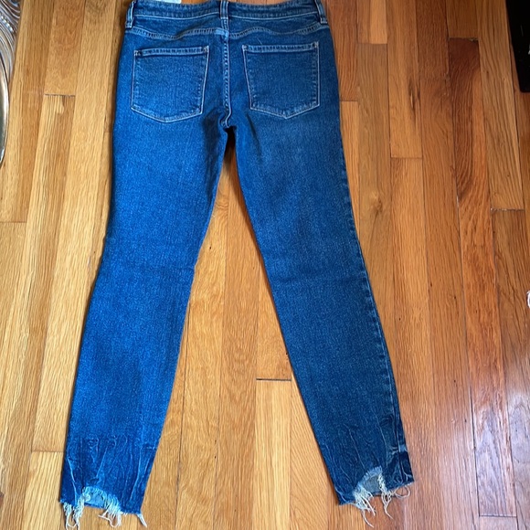 NWT FREE PEOPLE WE THE FREE JEANS DISTRESSED 26 - Picture 7 of 8